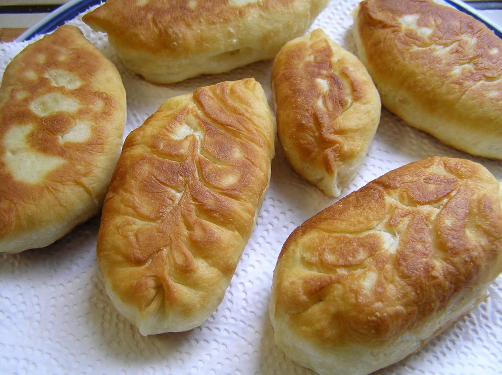 Russische Piroschki mit Apfelfüllung - Olga Bäumler - Fondantissimo